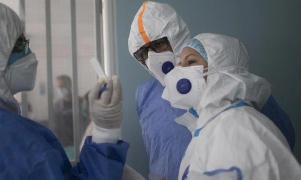 Ιαπωνία: "Σαρώνει" ο κορονοϊός-Πάνω από 110.000 κρούσματα σε 24ωρες